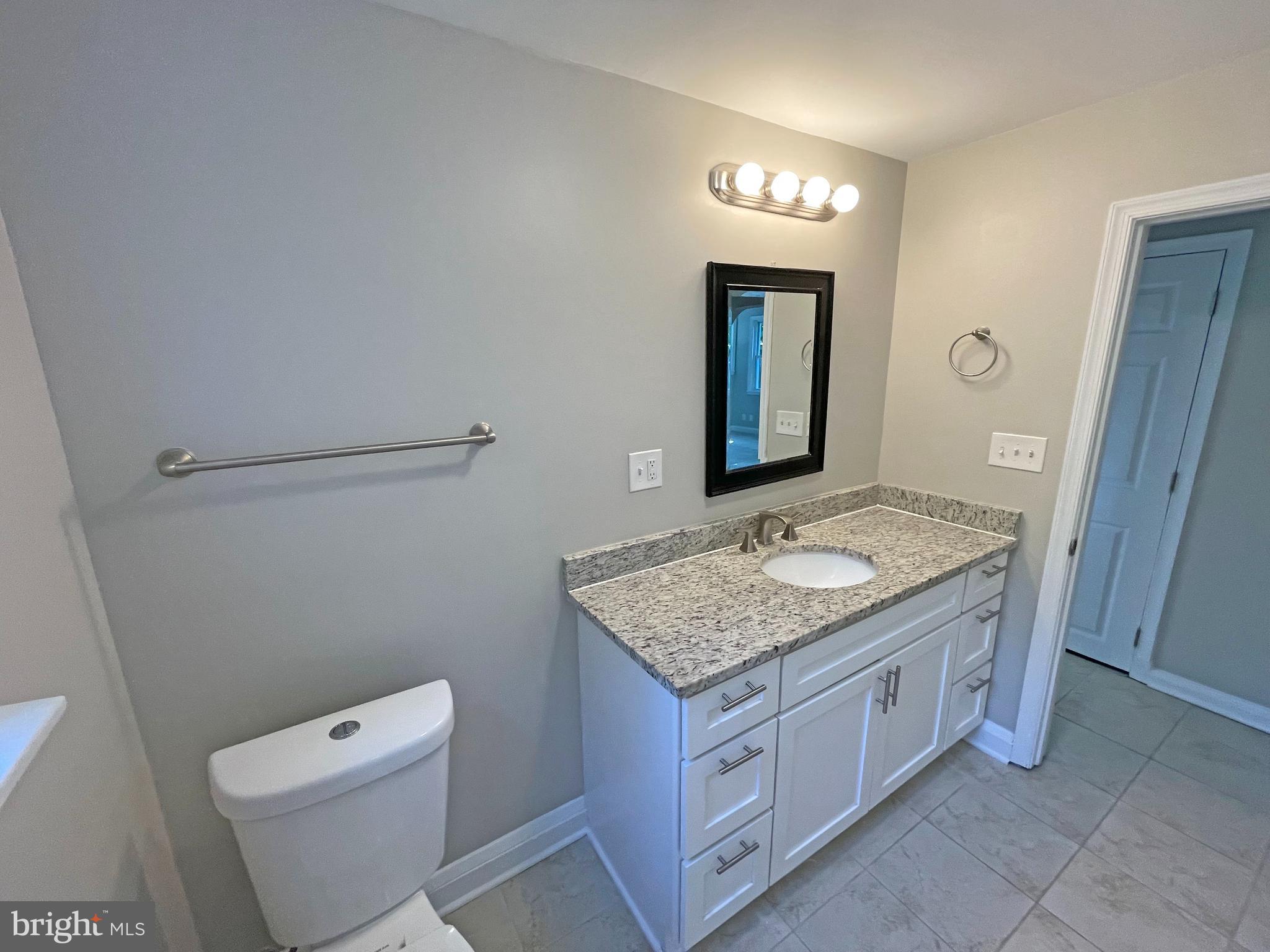 KINGSVILLE - Residential