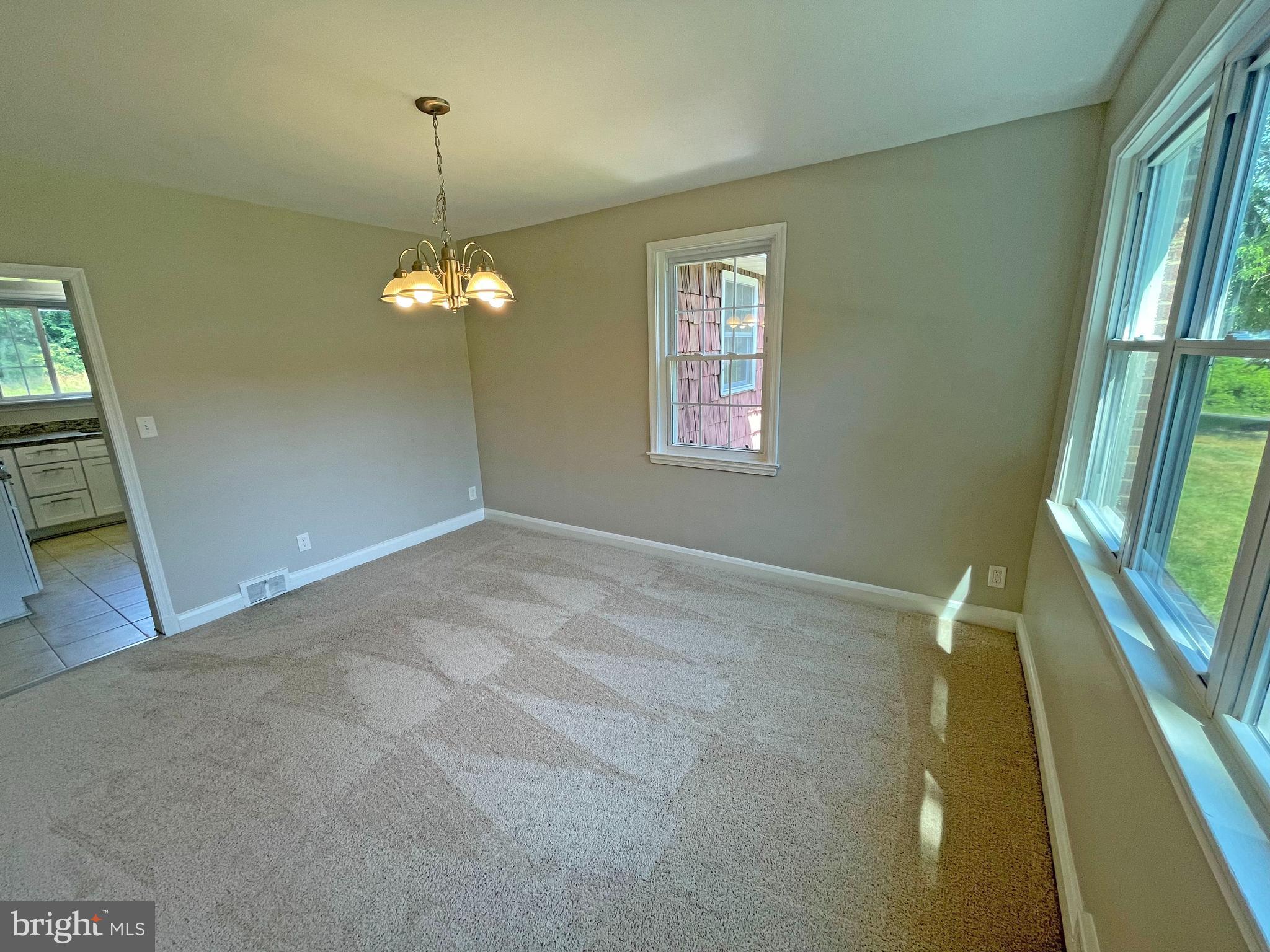 KINGSVILLE - Residential