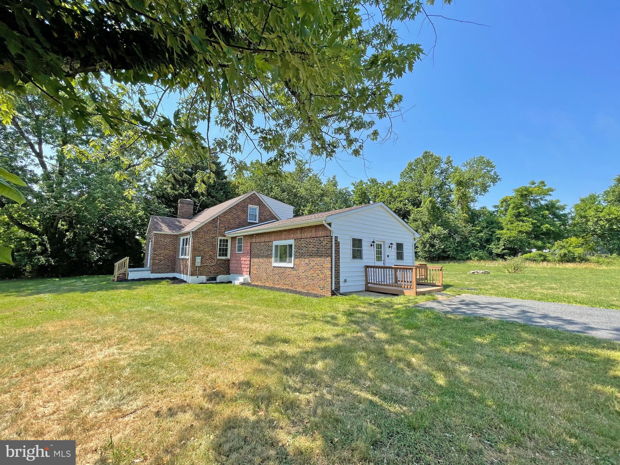 KINGSVILLE - Residential