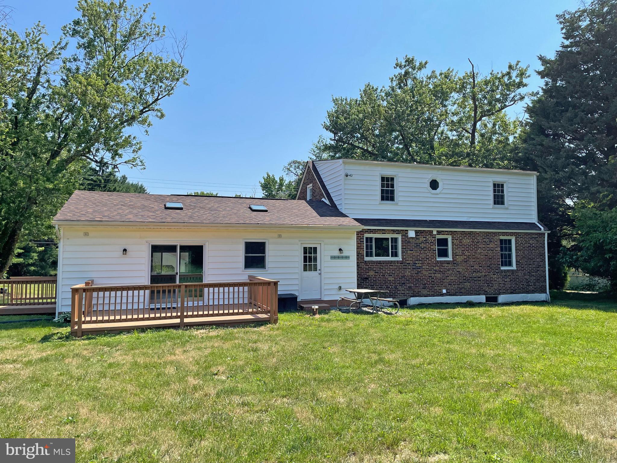 KINGSVILLE - Residential