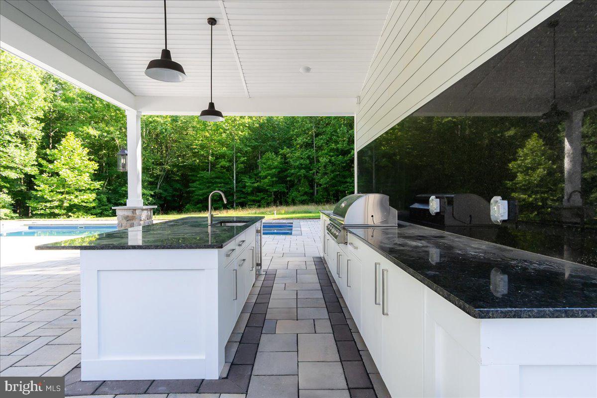 LOTHIAN - Residential