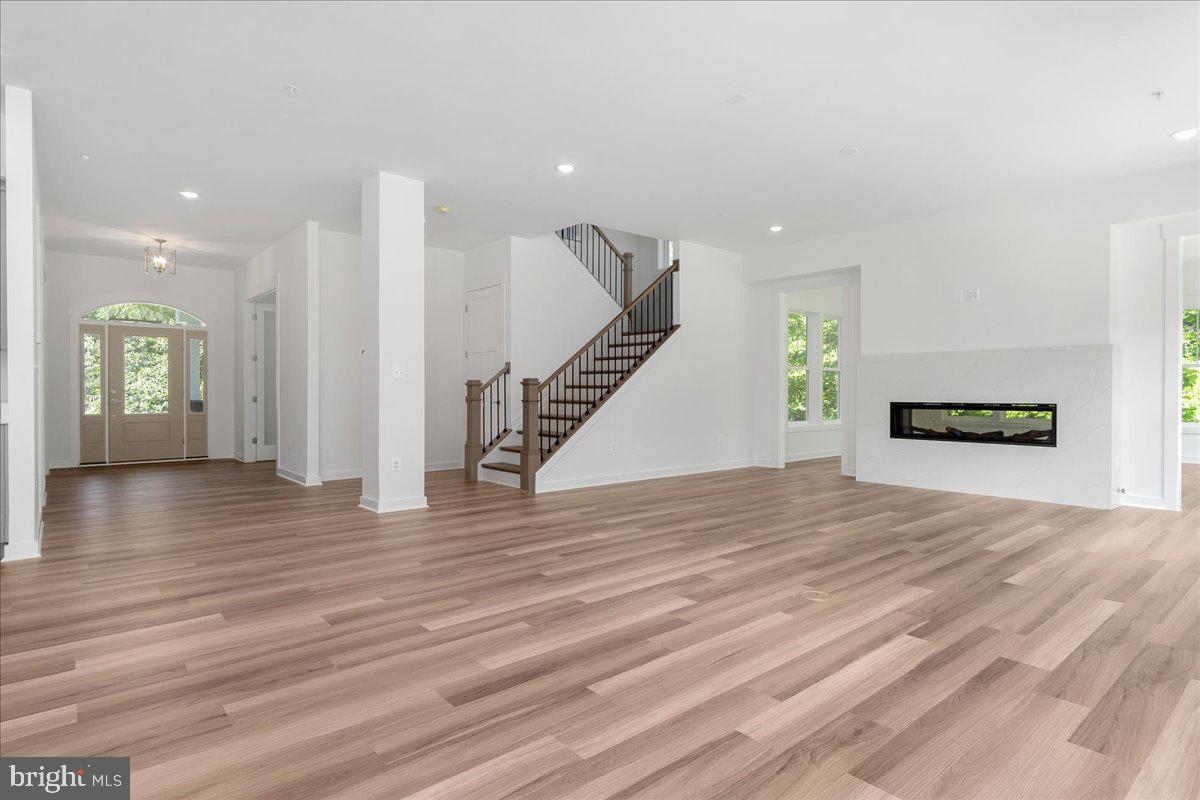 LOTHIAN - Residential