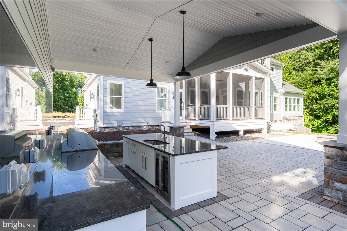 LOTHIAN - Residential