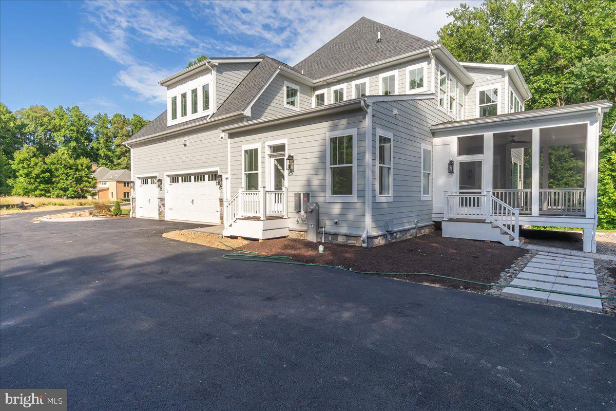 LOTHIAN - Residential