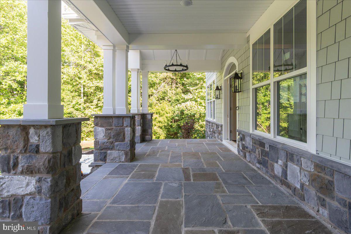 LOTHIAN - Residential