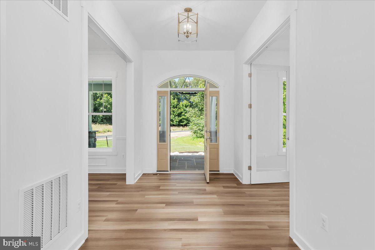 LOTHIAN - Residential