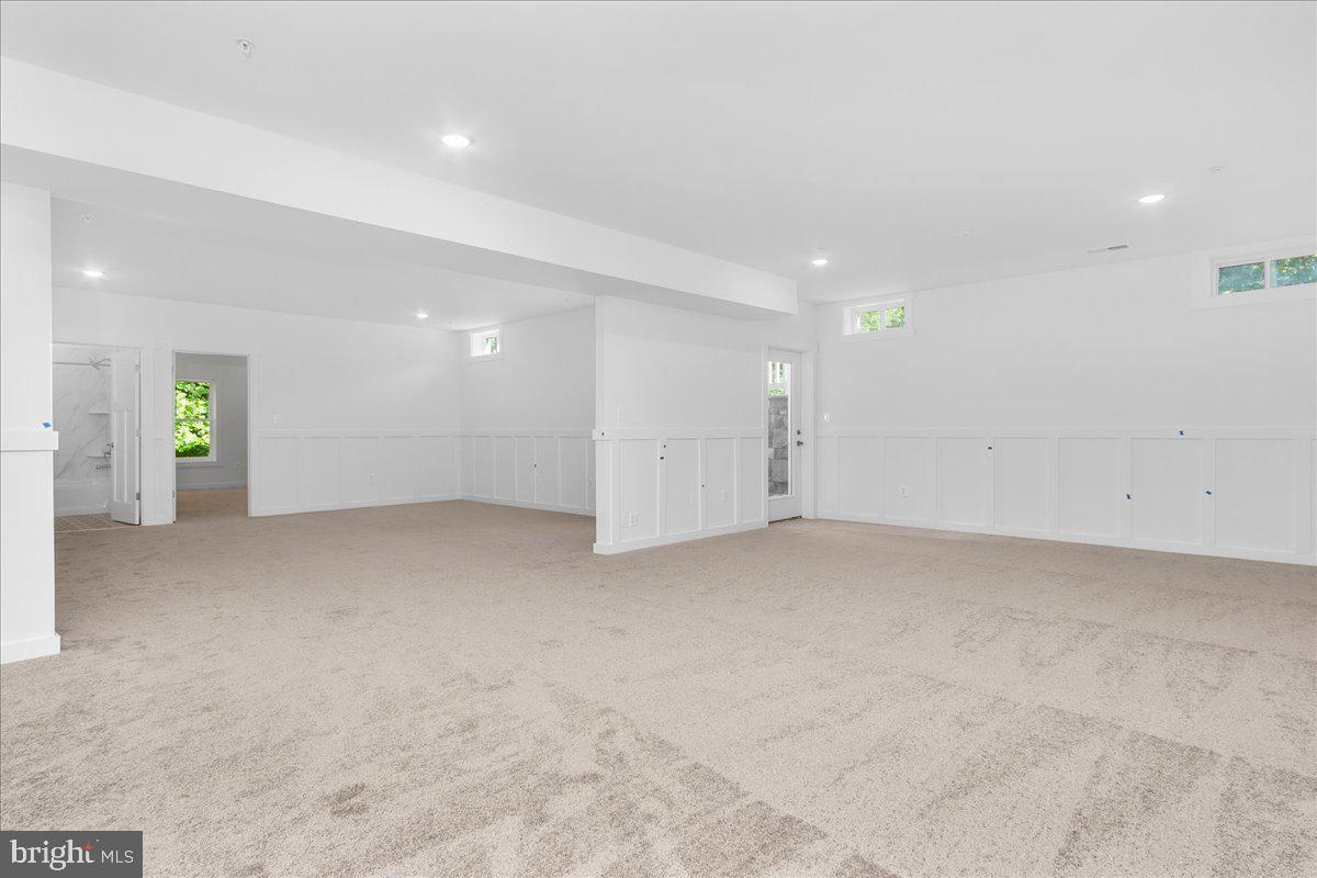 LOTHIAN - Residential