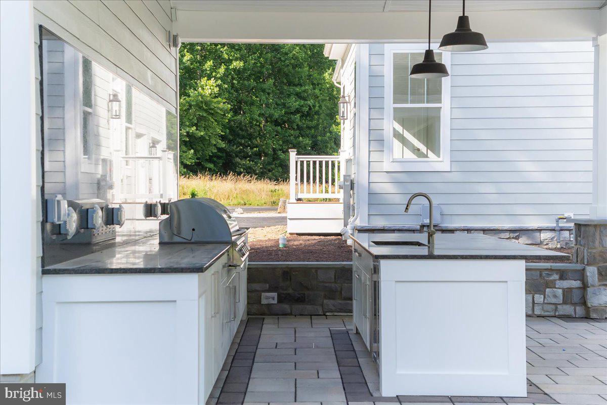 LOTHIAN - Residential