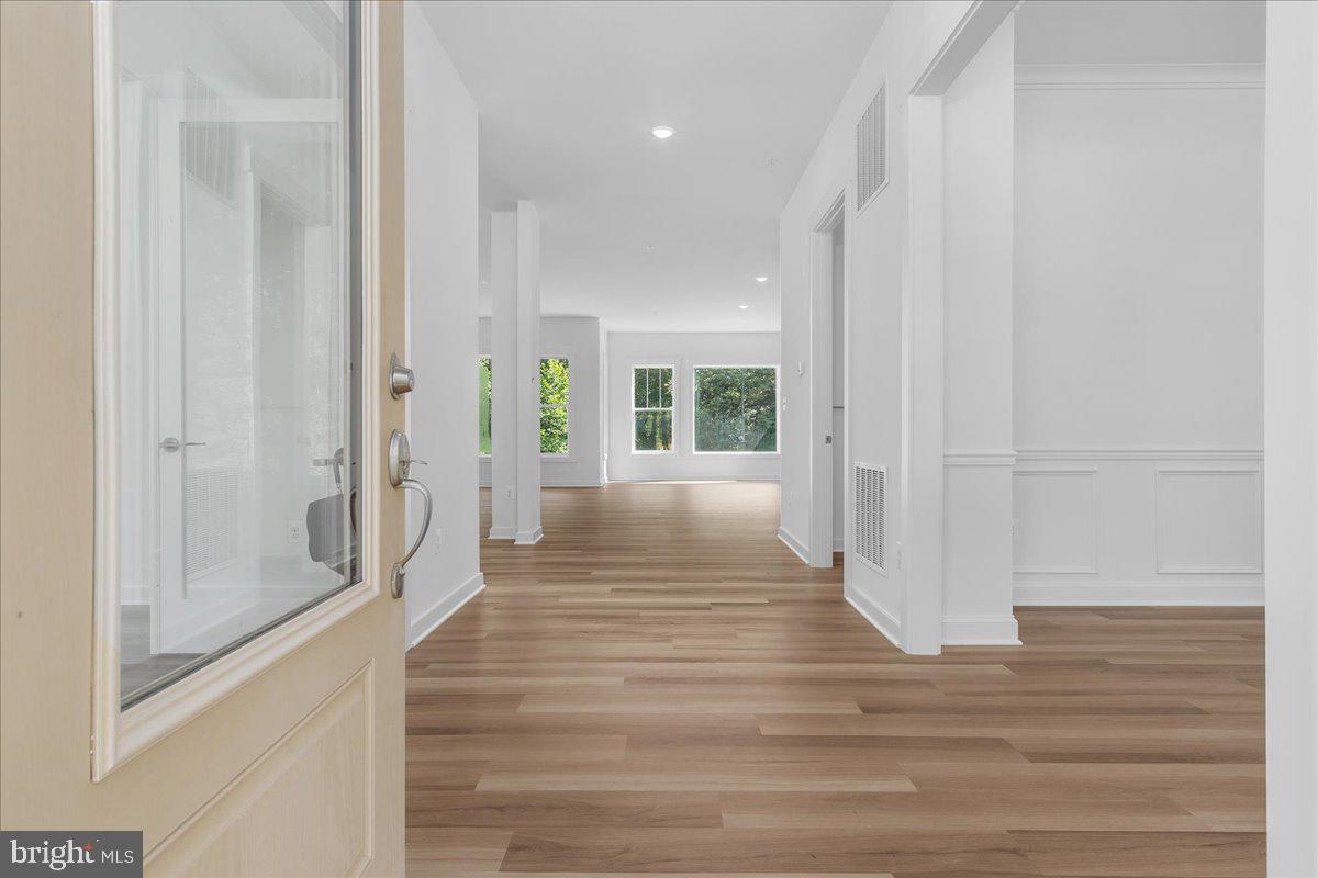 LOTHIAN - Residential