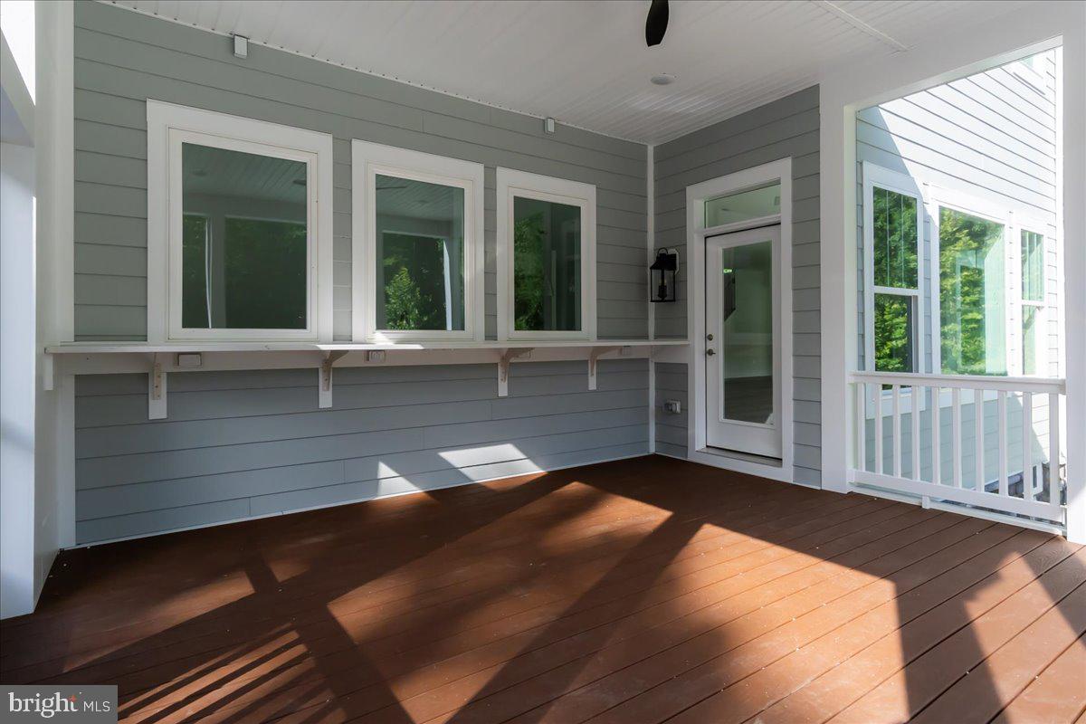 LOTHIAN - Residential