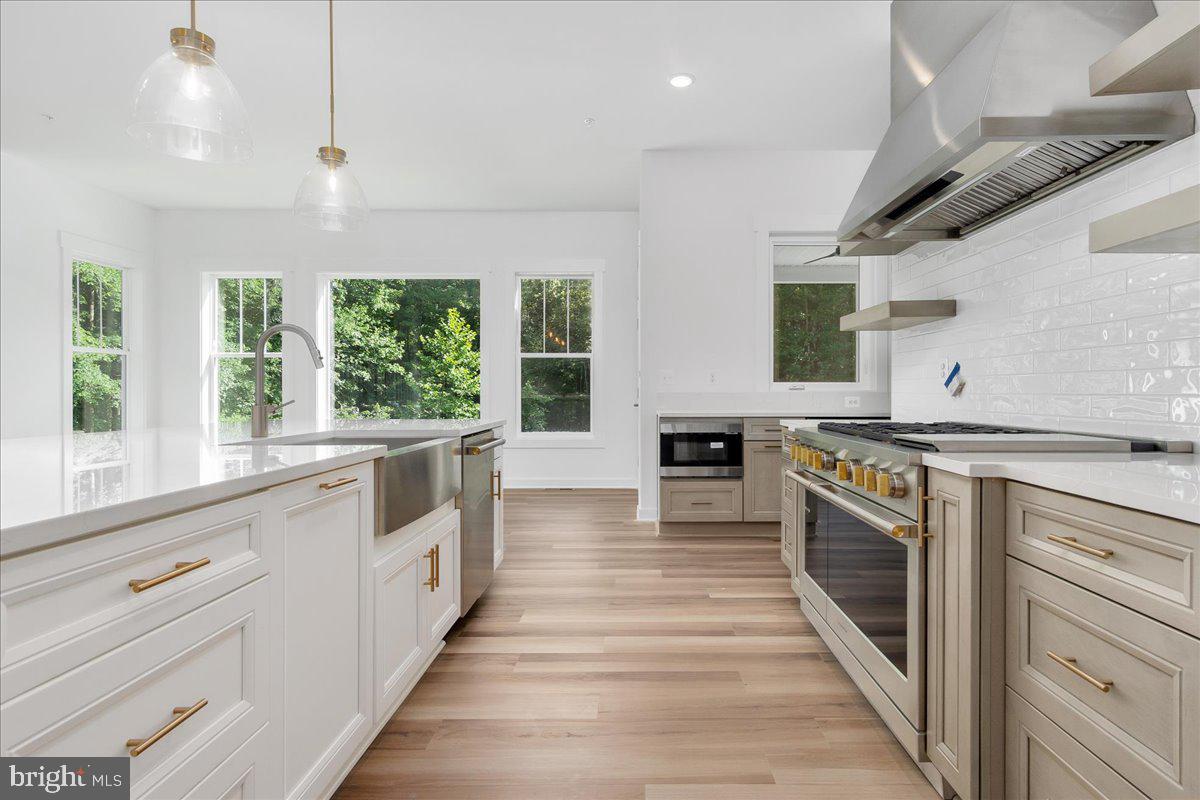 LOTHIAN - Residential