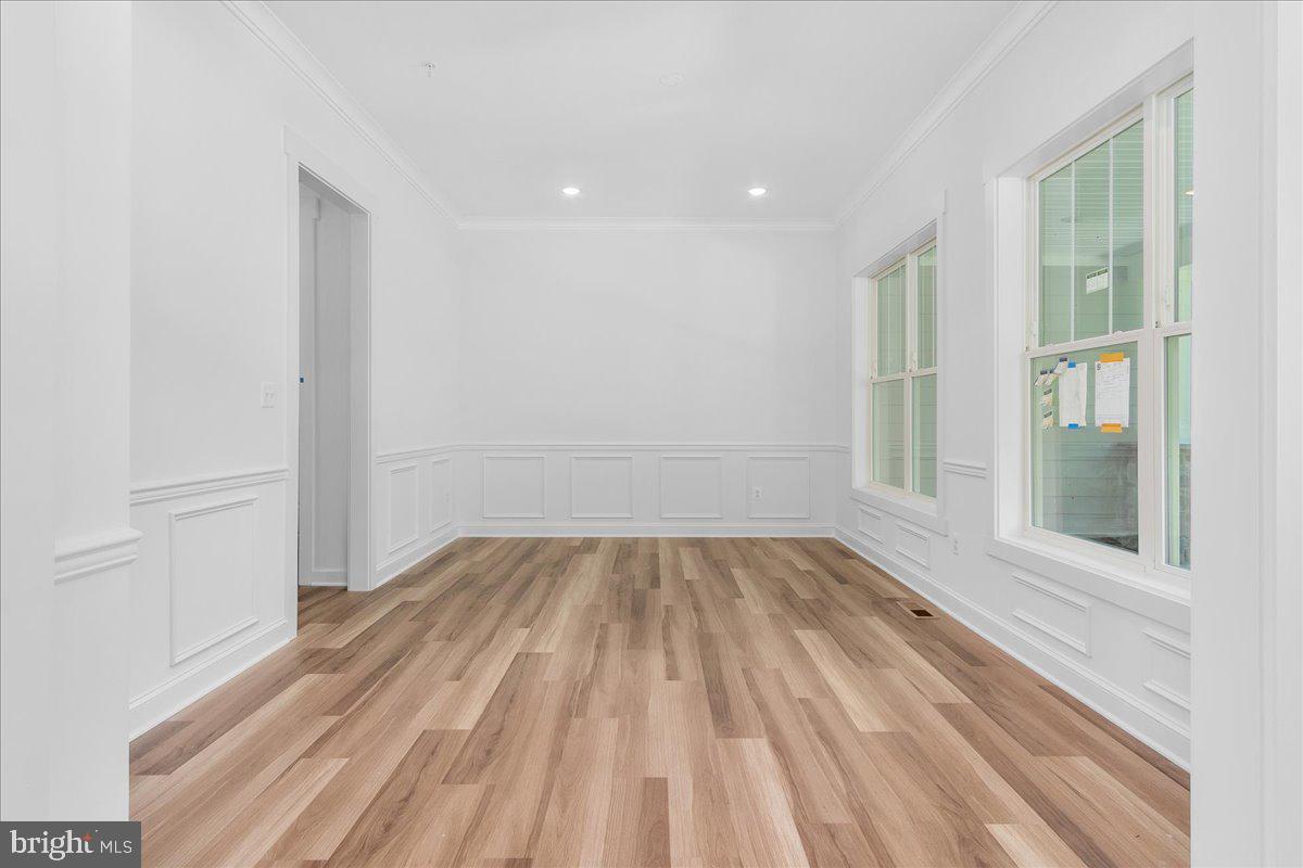 LOTHIAN - Residential