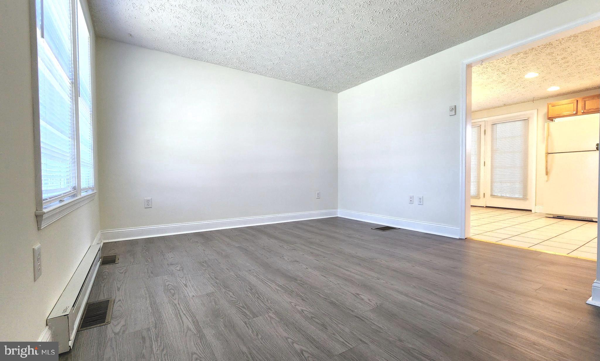 210 W HIGH STREET