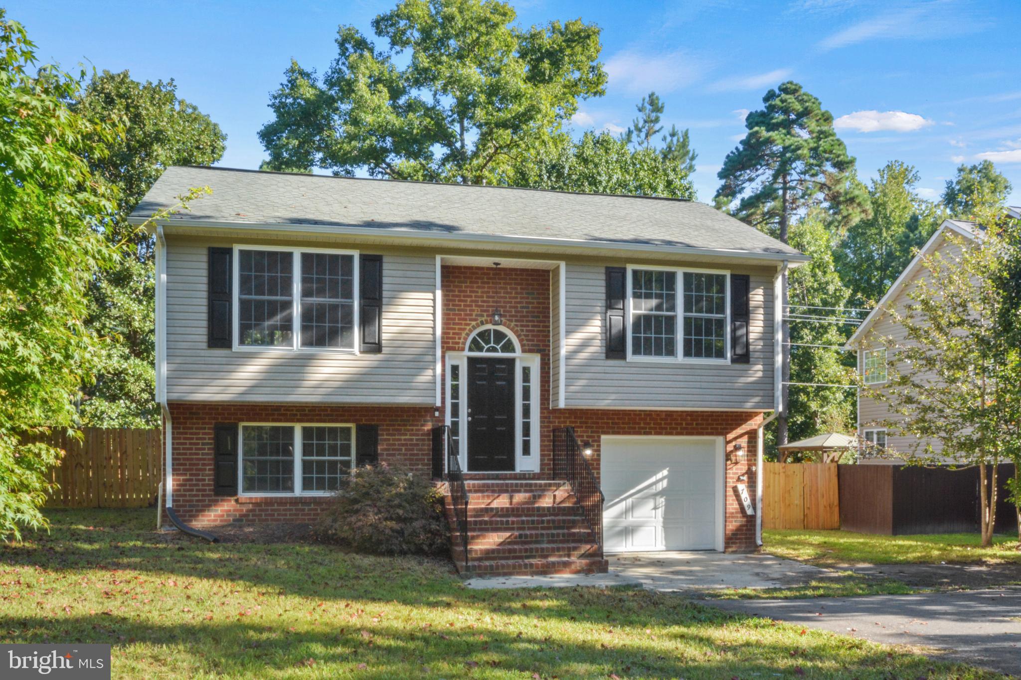 709 WELSH DRIVE