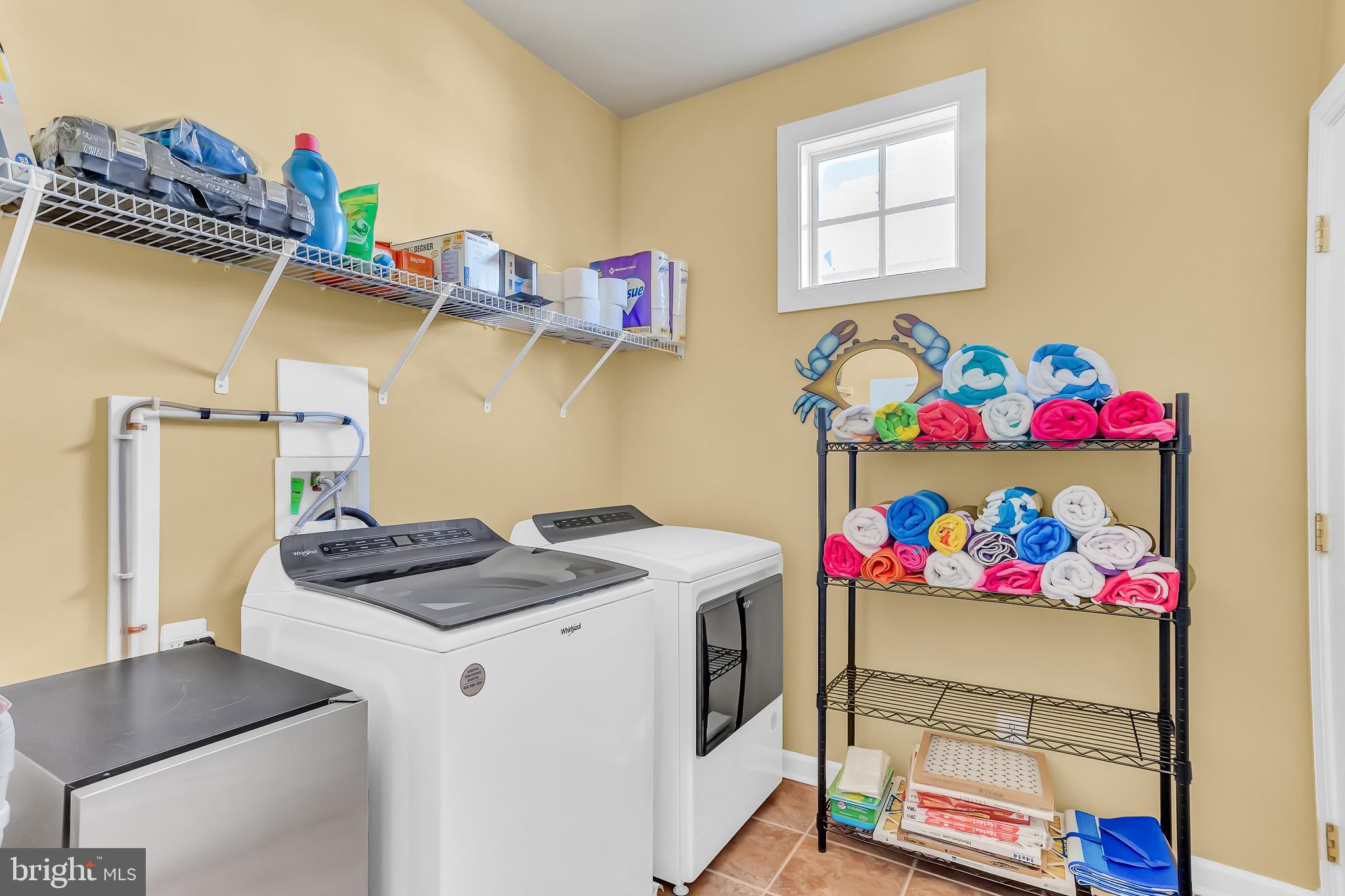 SUNSET ISLAND - Residential