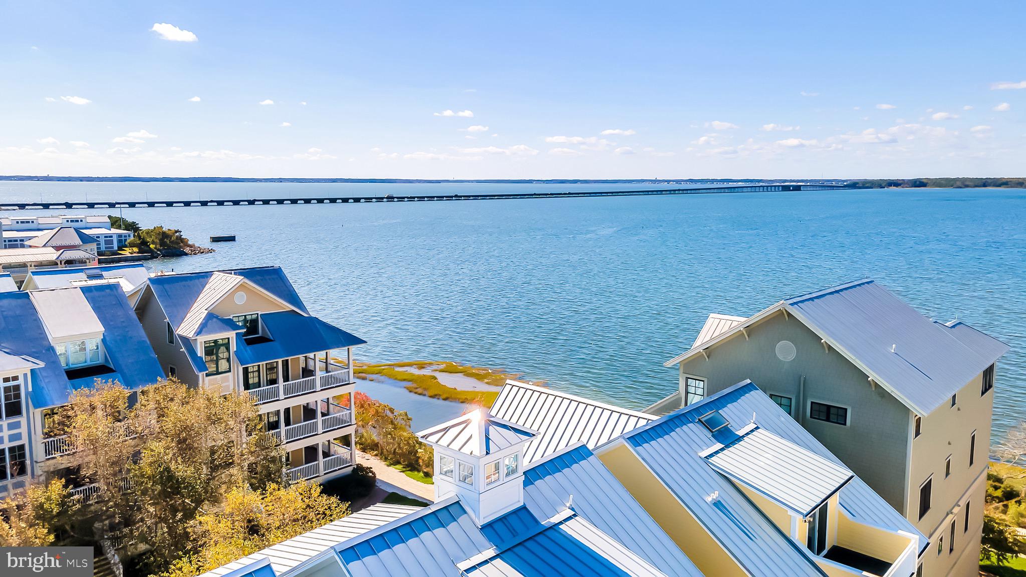 SUNSET ISLAND - Residential