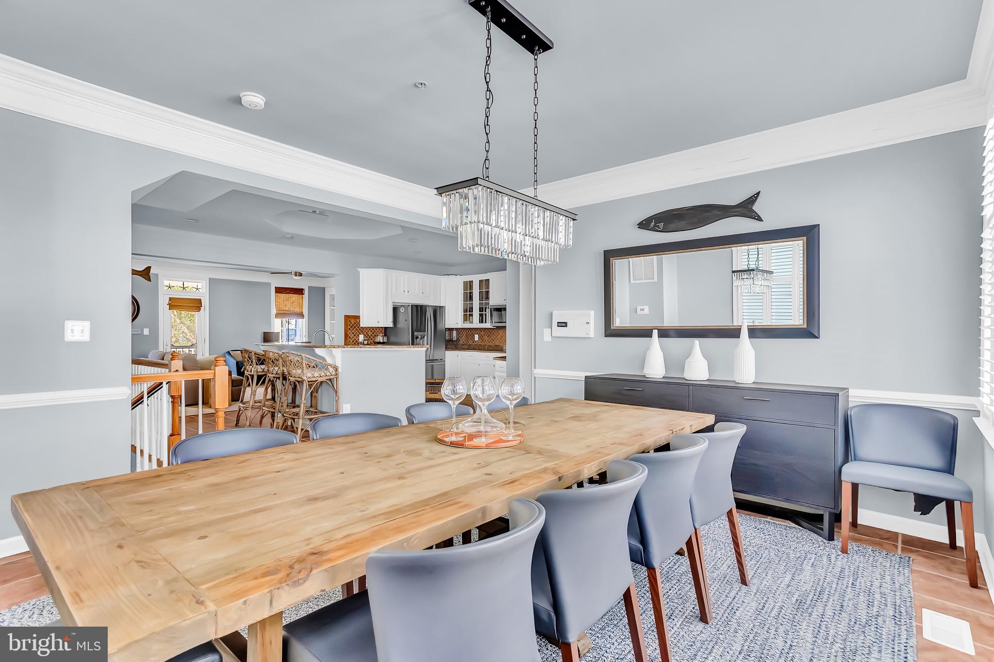 SUNSET ISLAND - Residential