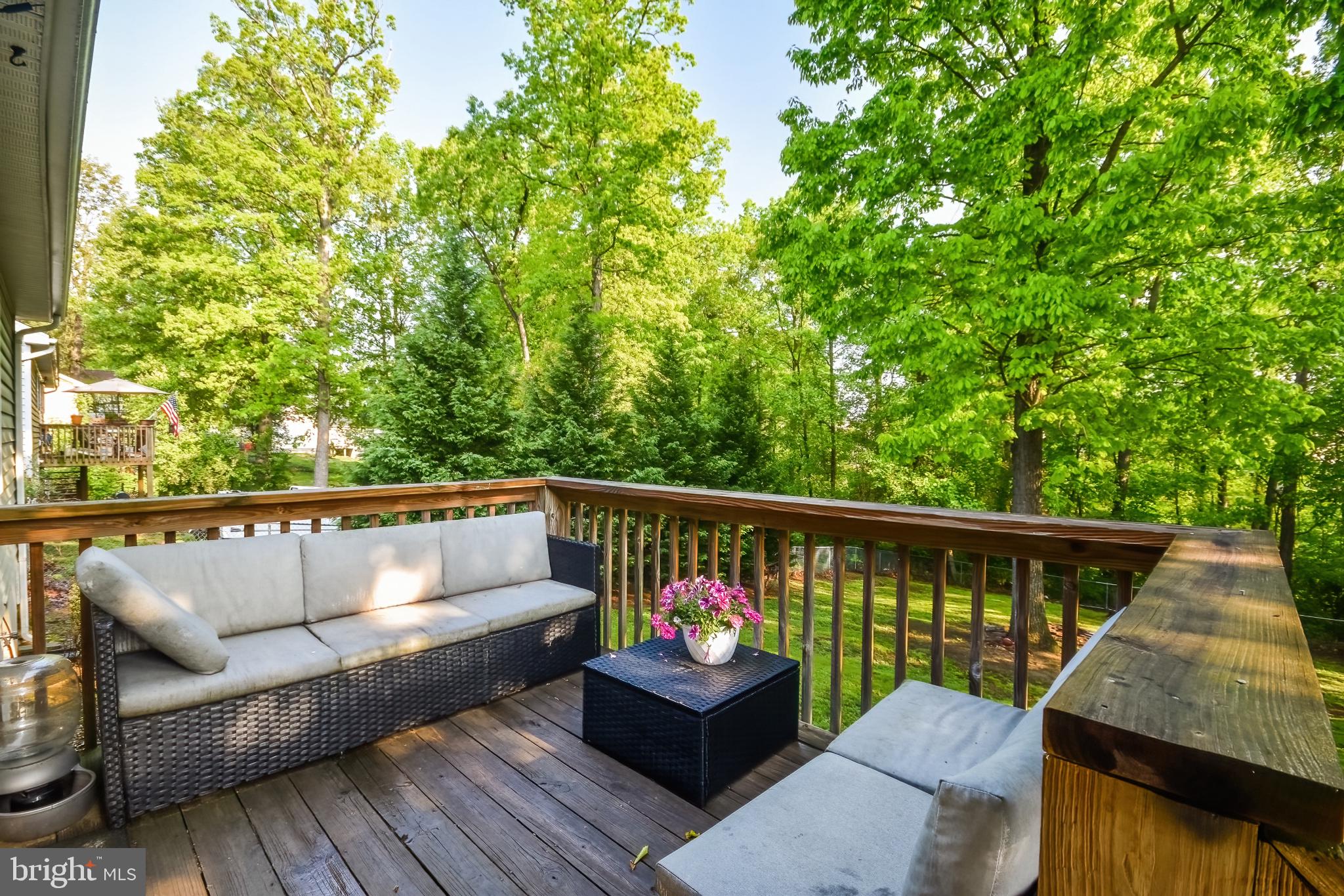 DOUGLAS OAKS - Residential