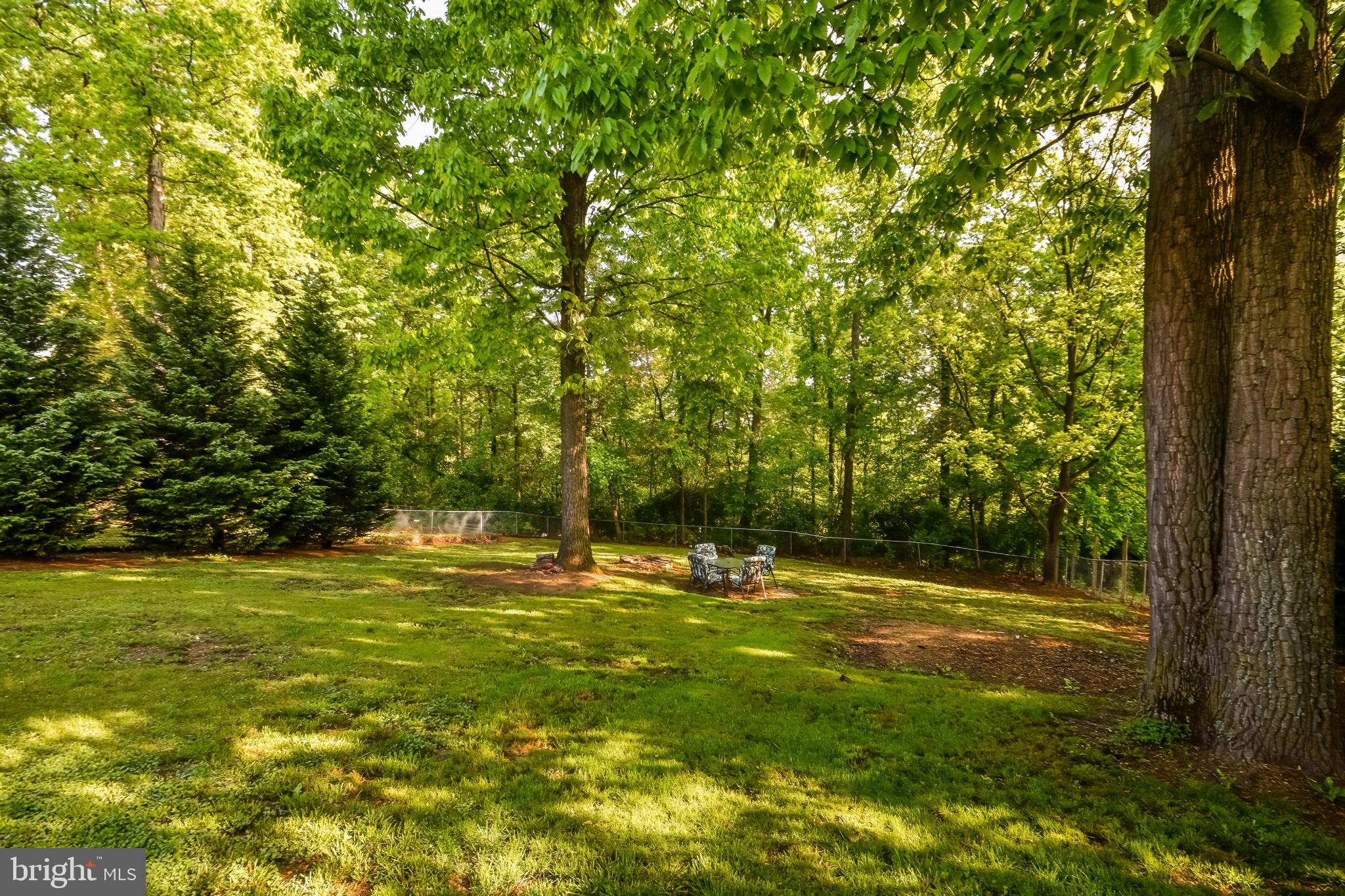 DOUGLAS OAKS - Residential