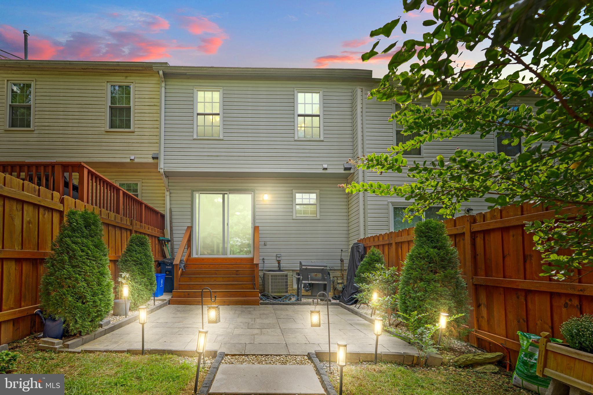 HADLEY FARMS - Residential