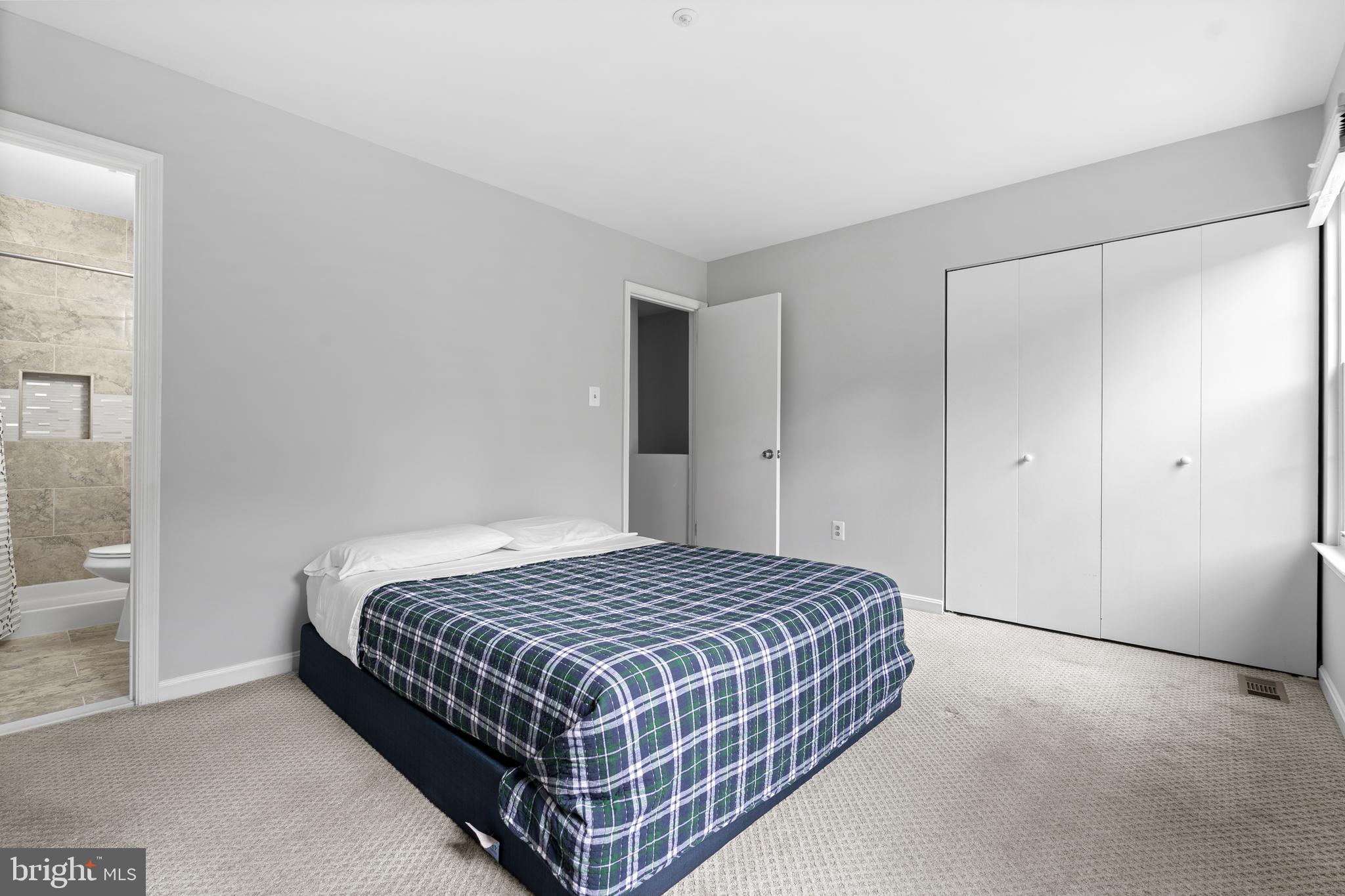 HADLEY FARMS - Residential