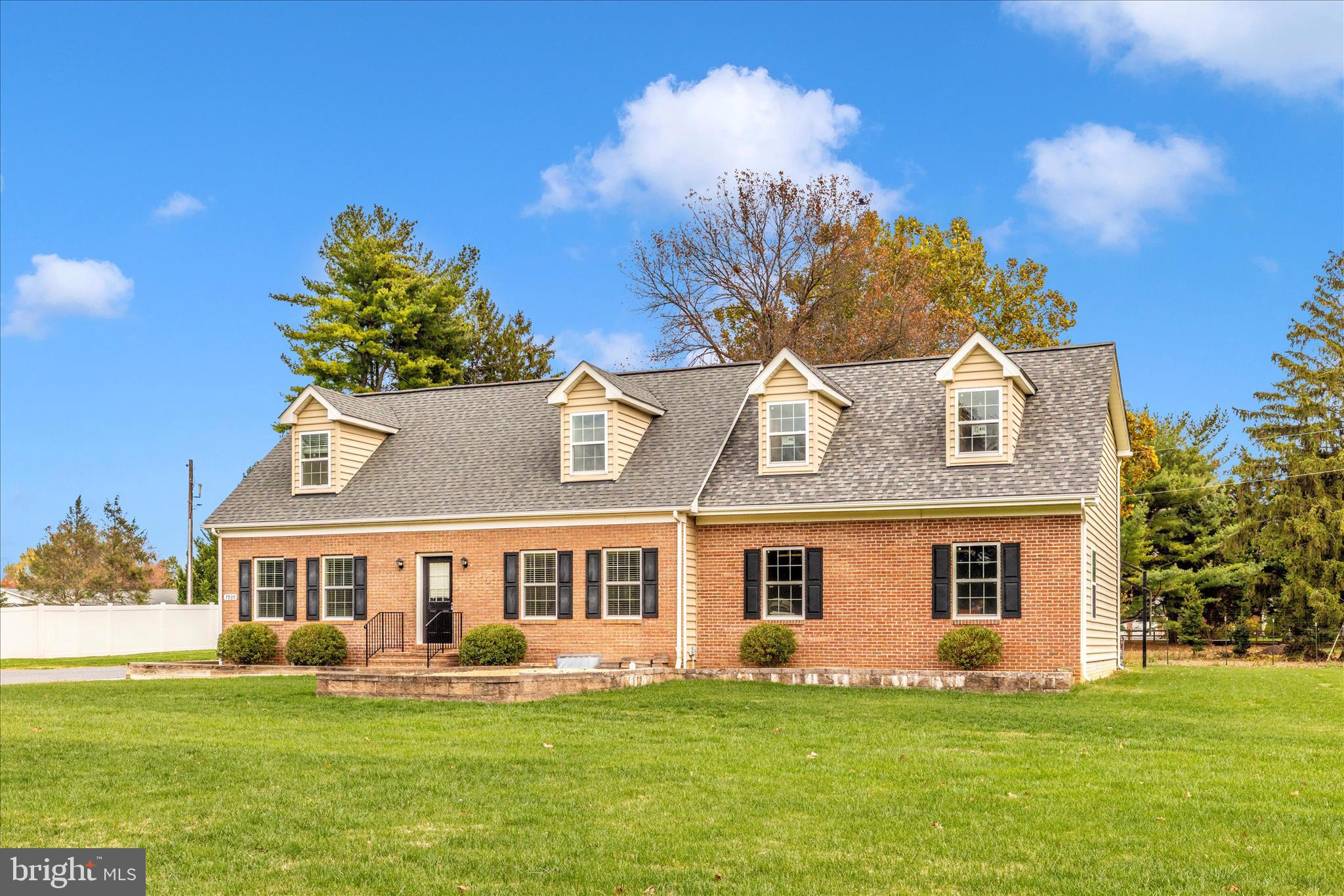 ANAS PLACE - Residential