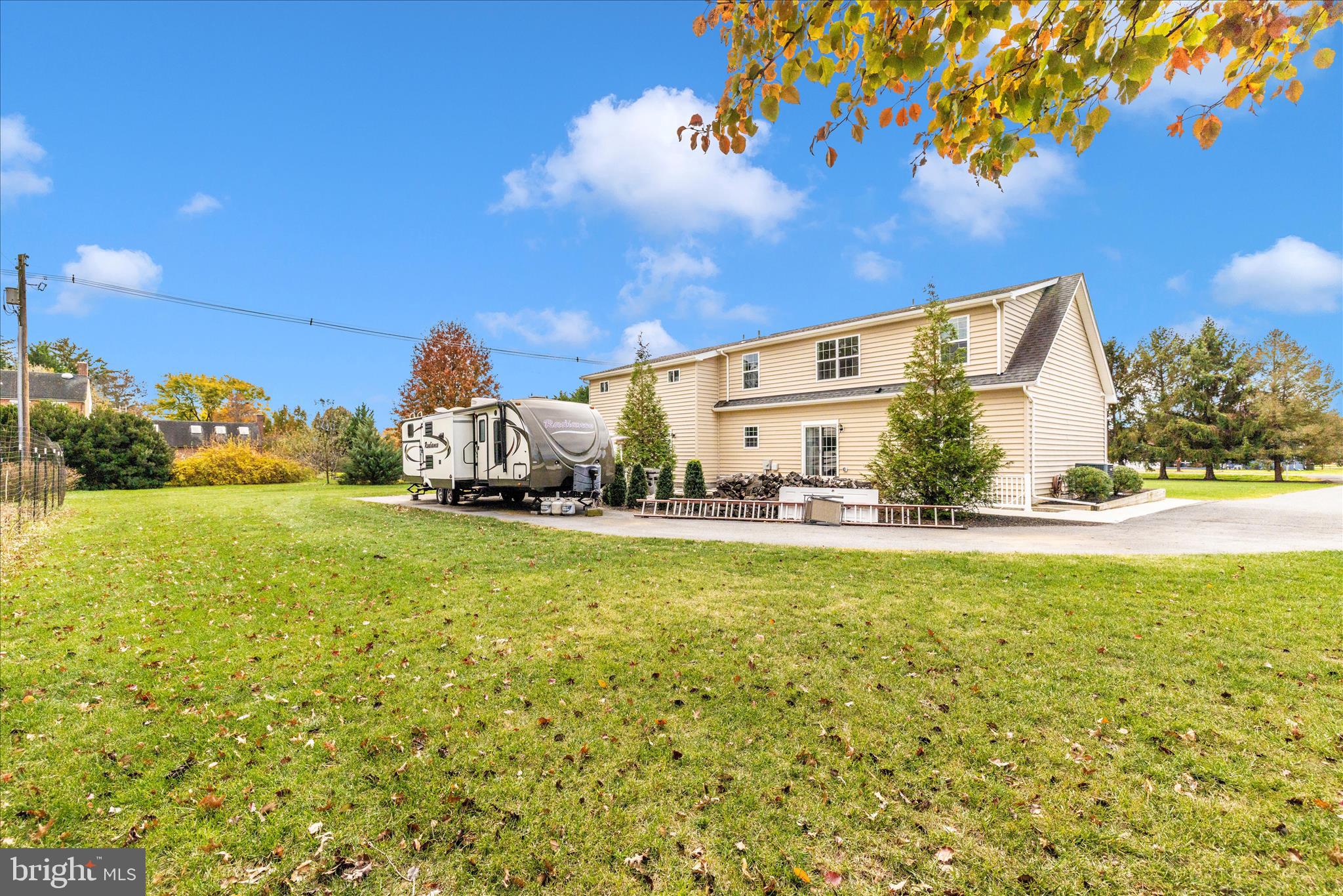 ANAS PLACE - Residential