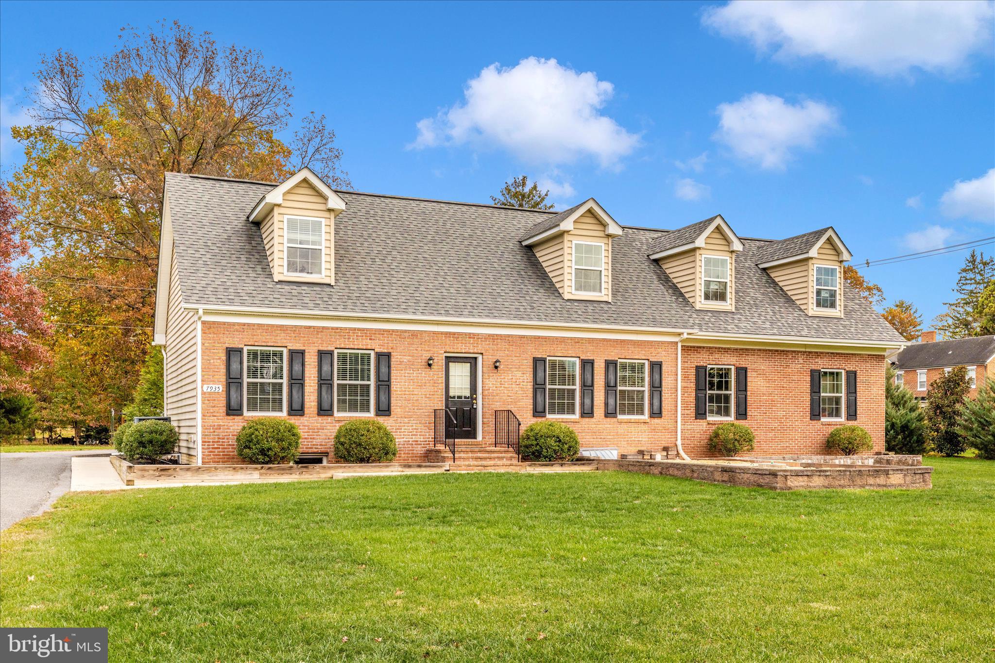 ANAS PLACE - Residential