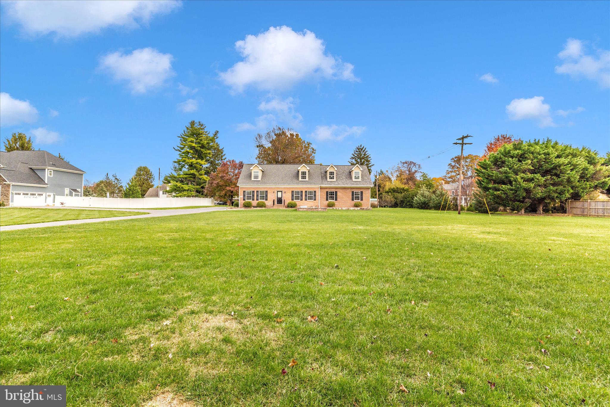 ANAS PLACE - Residential