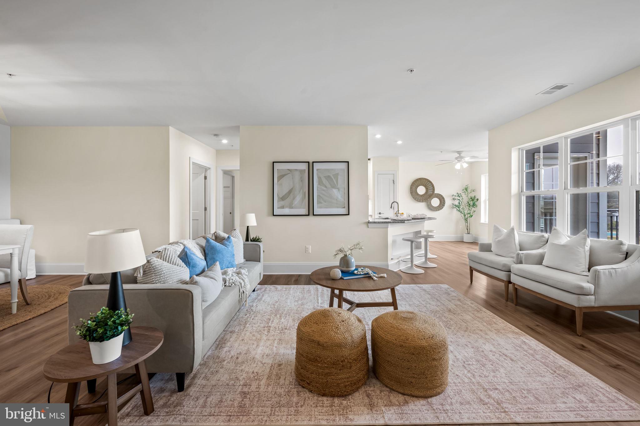 MIDDLE RIVER - Residential