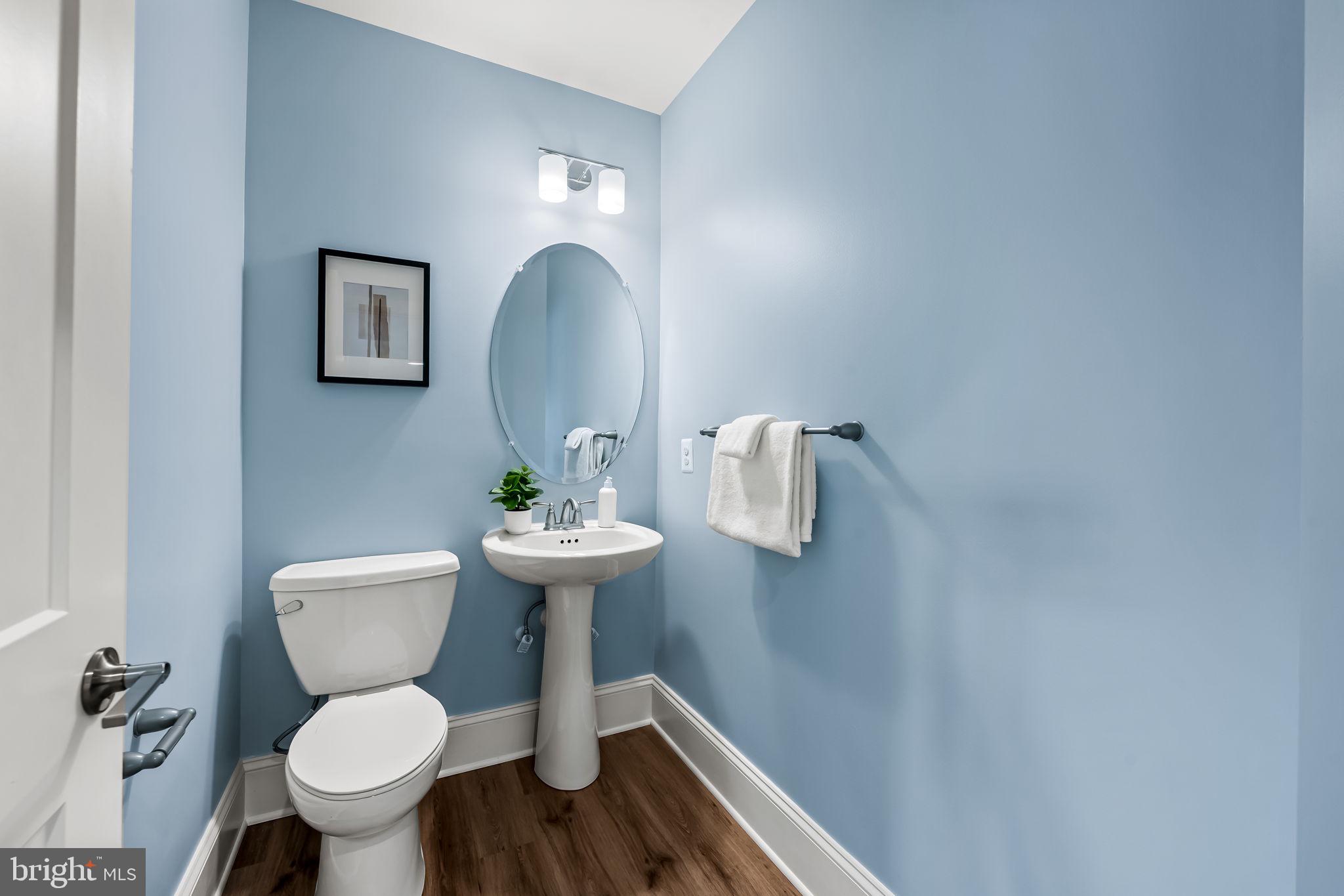 MIDDLE RIVER - Residential