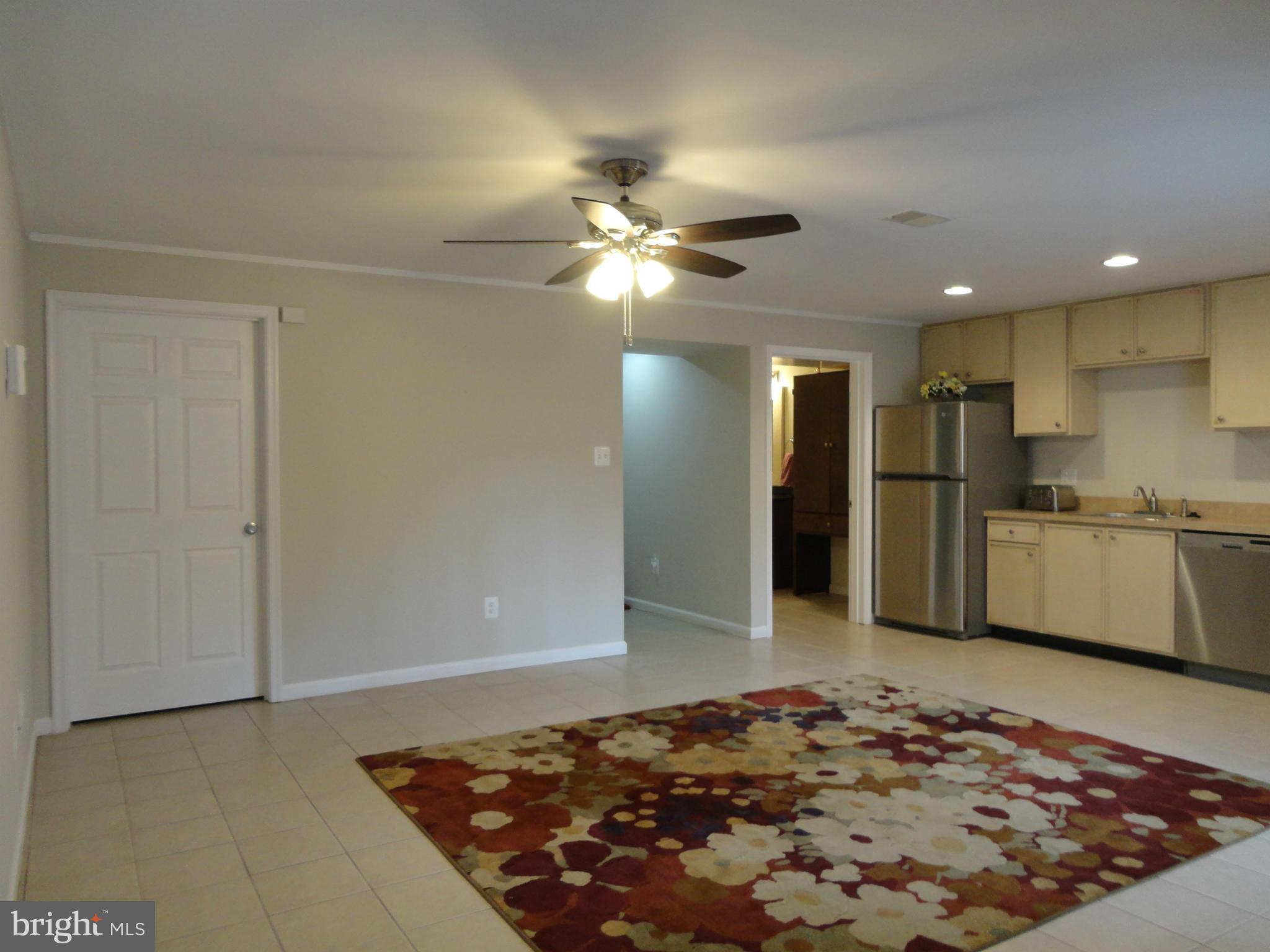 SOMERSET - Residential