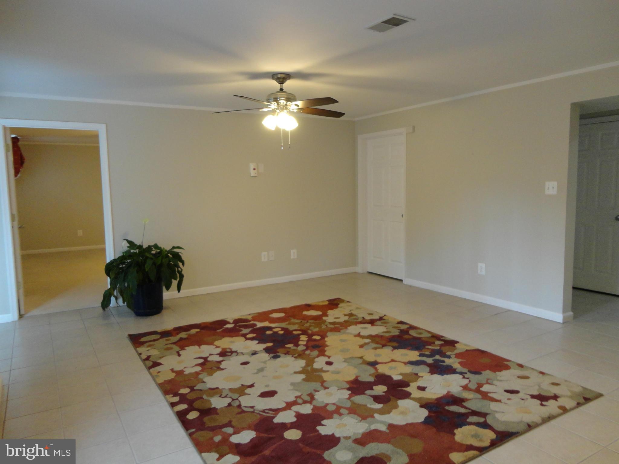 SOMERSET - Residential