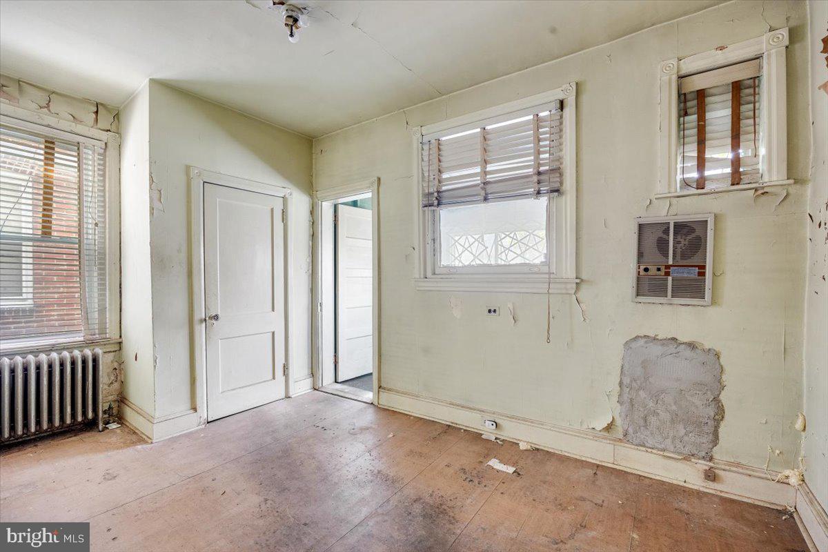 COBBS CREEK - Residential