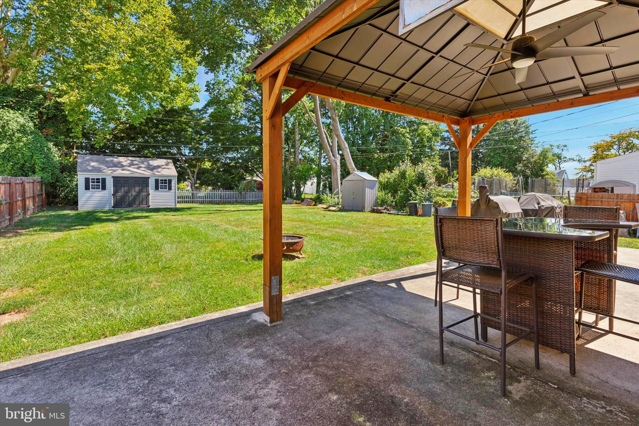 SHOEMAKER VIL - Residential