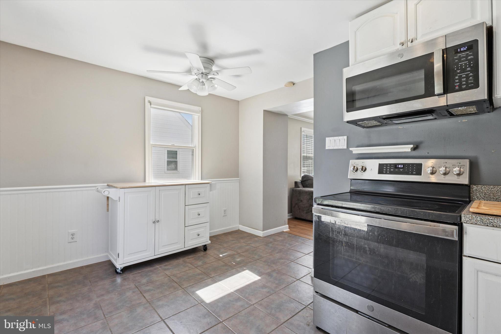 SHOEMAKER VIL - Residential