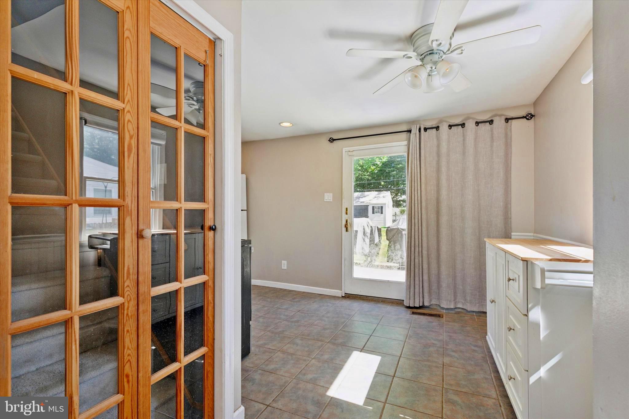 SHOEMAKER VIL - Residential