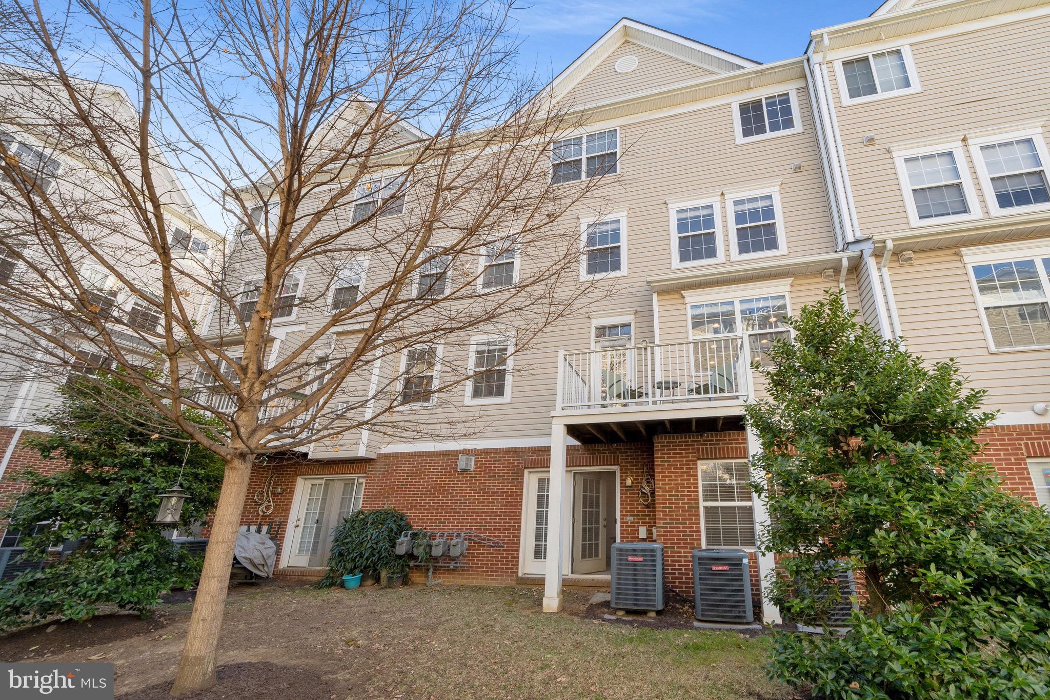 COPPERMINE CROSSING - Residential