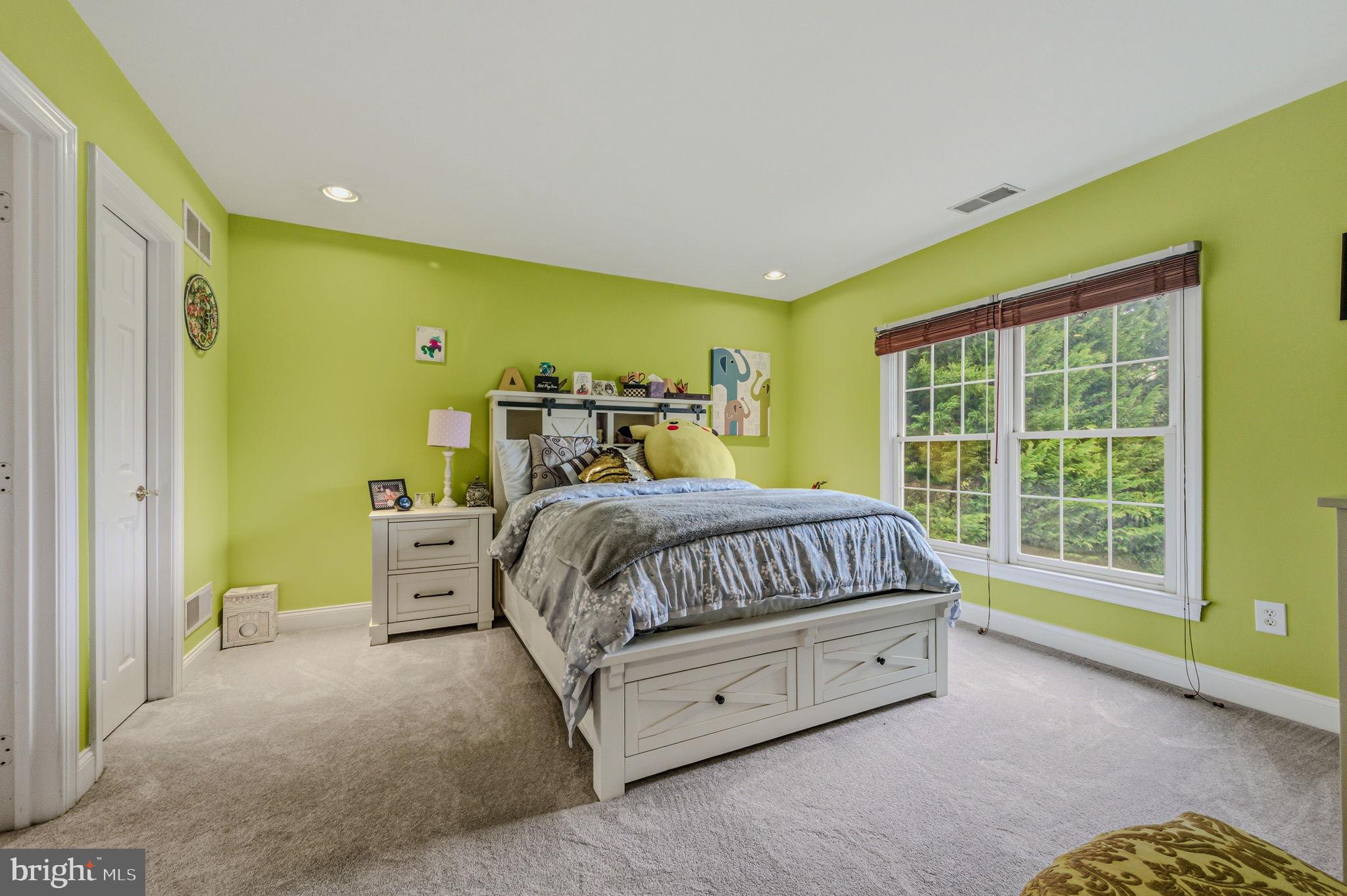 FLINT HILL CROSSING - Residential