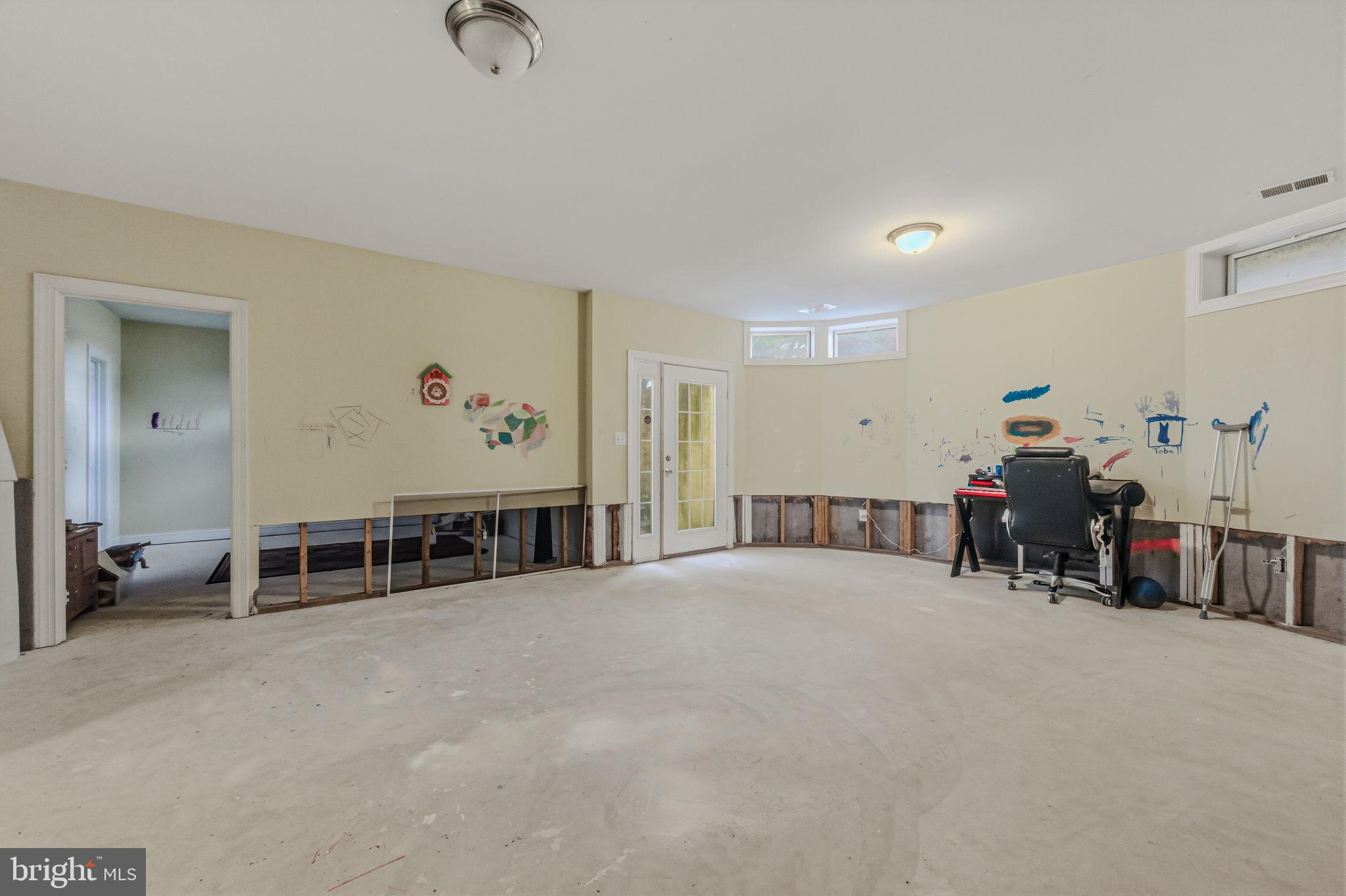 FLINT HILL CROSSING - Residential