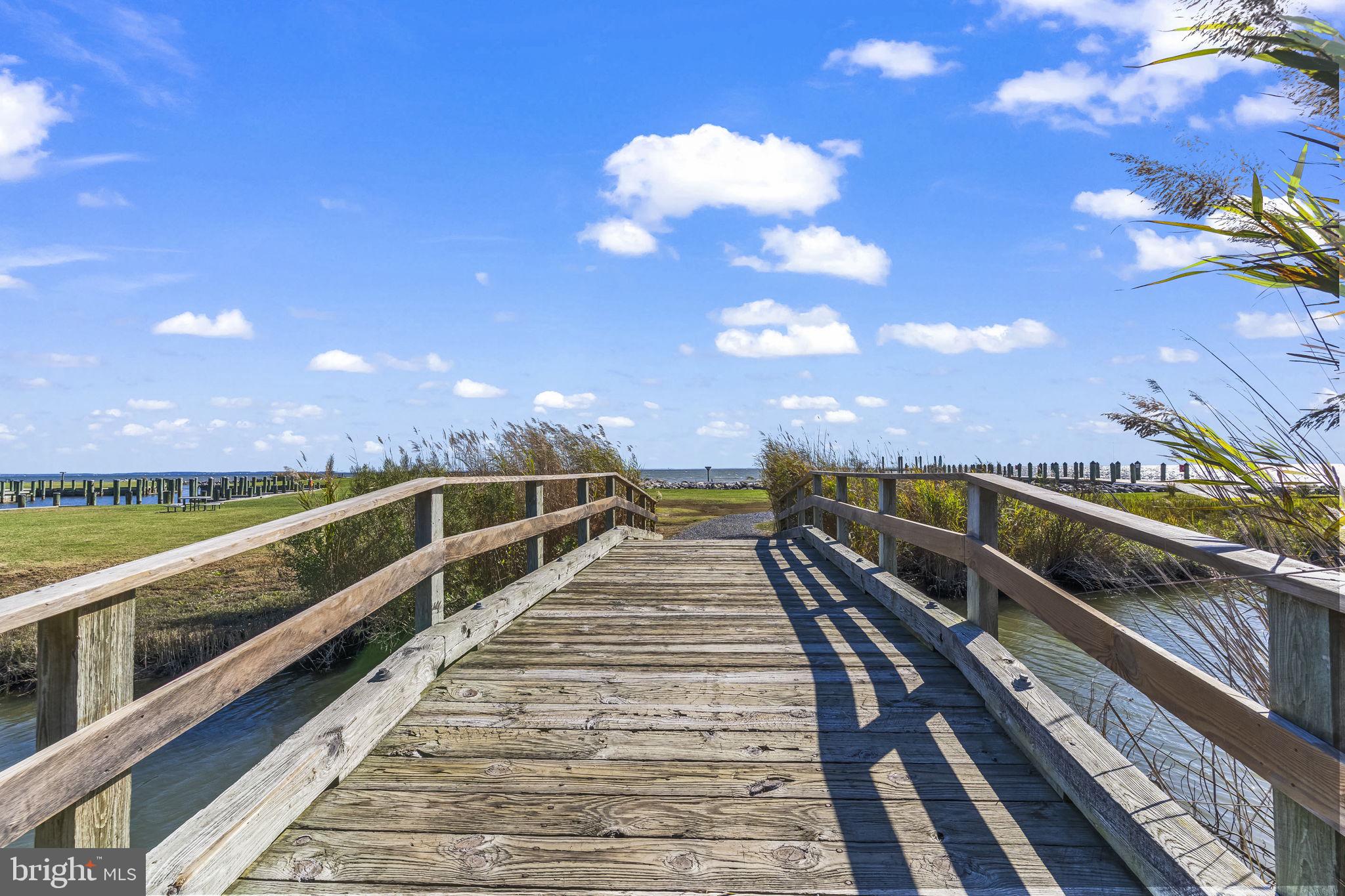 SNUG HARBOR - Residential