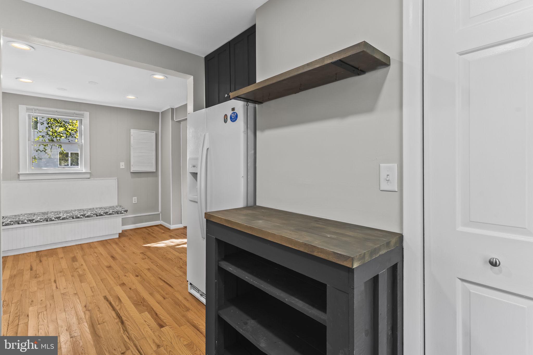 SNUG HARBOR - Residential