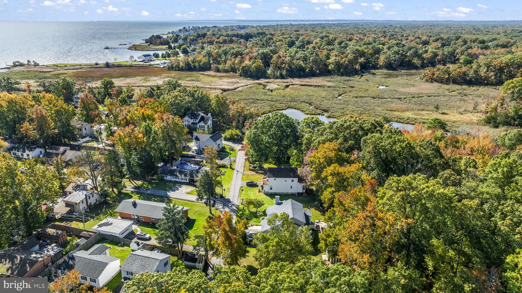 SNUG HARBOR - Residential