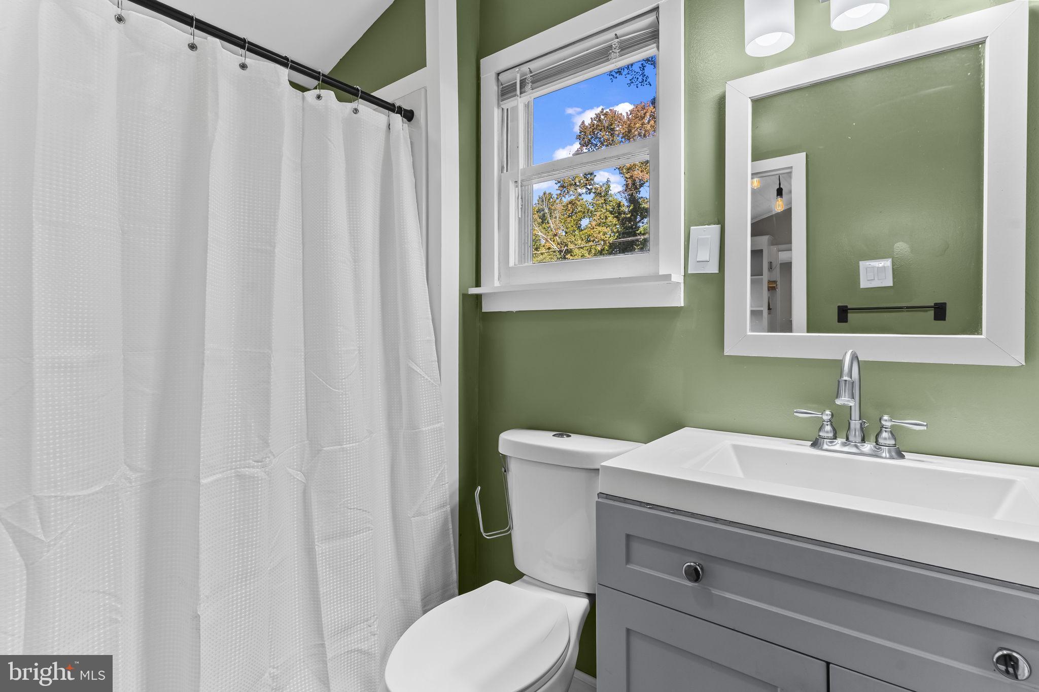 SNUG HARBOR - Residential