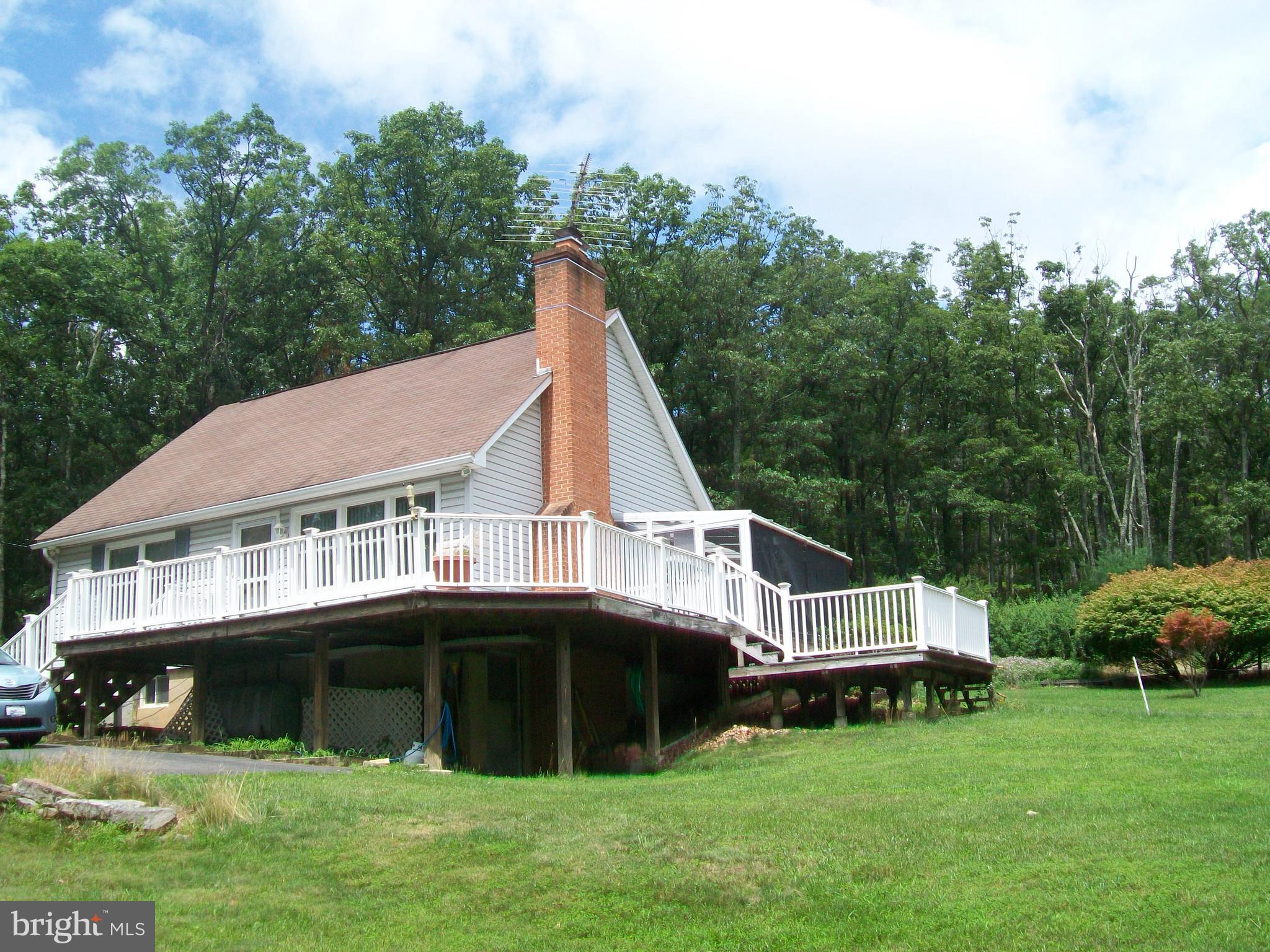 CABIN AT CAPON BRIDGE - Residential