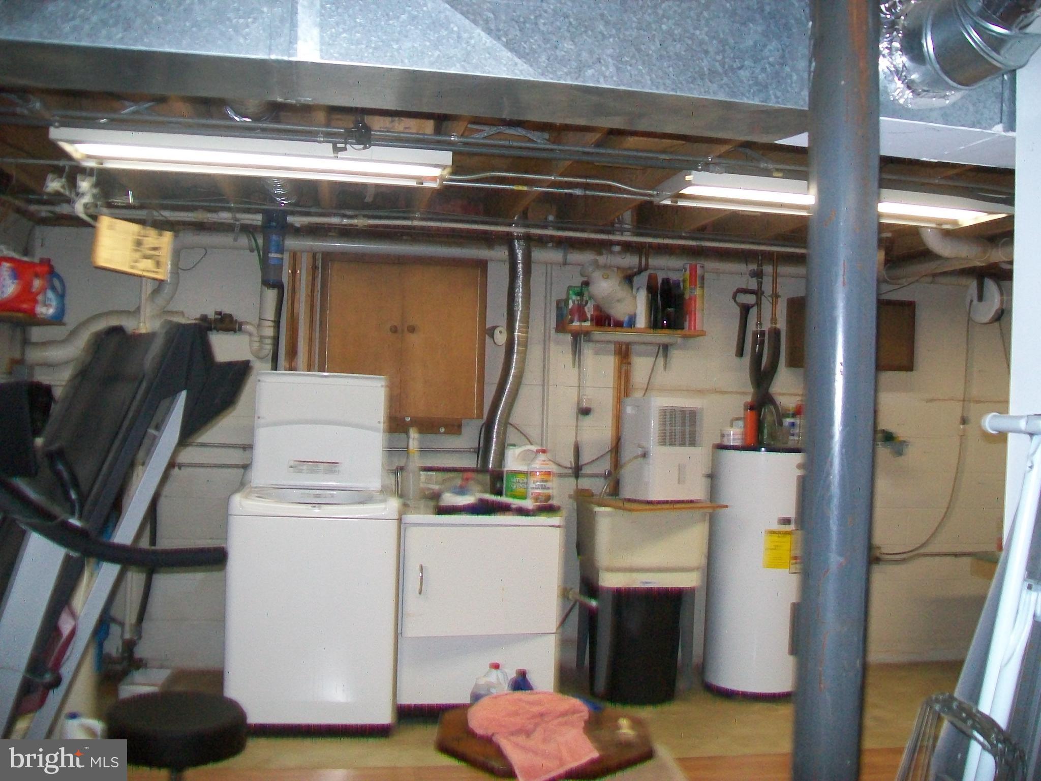 CABIN AT CAPON BRIDGE - Residential