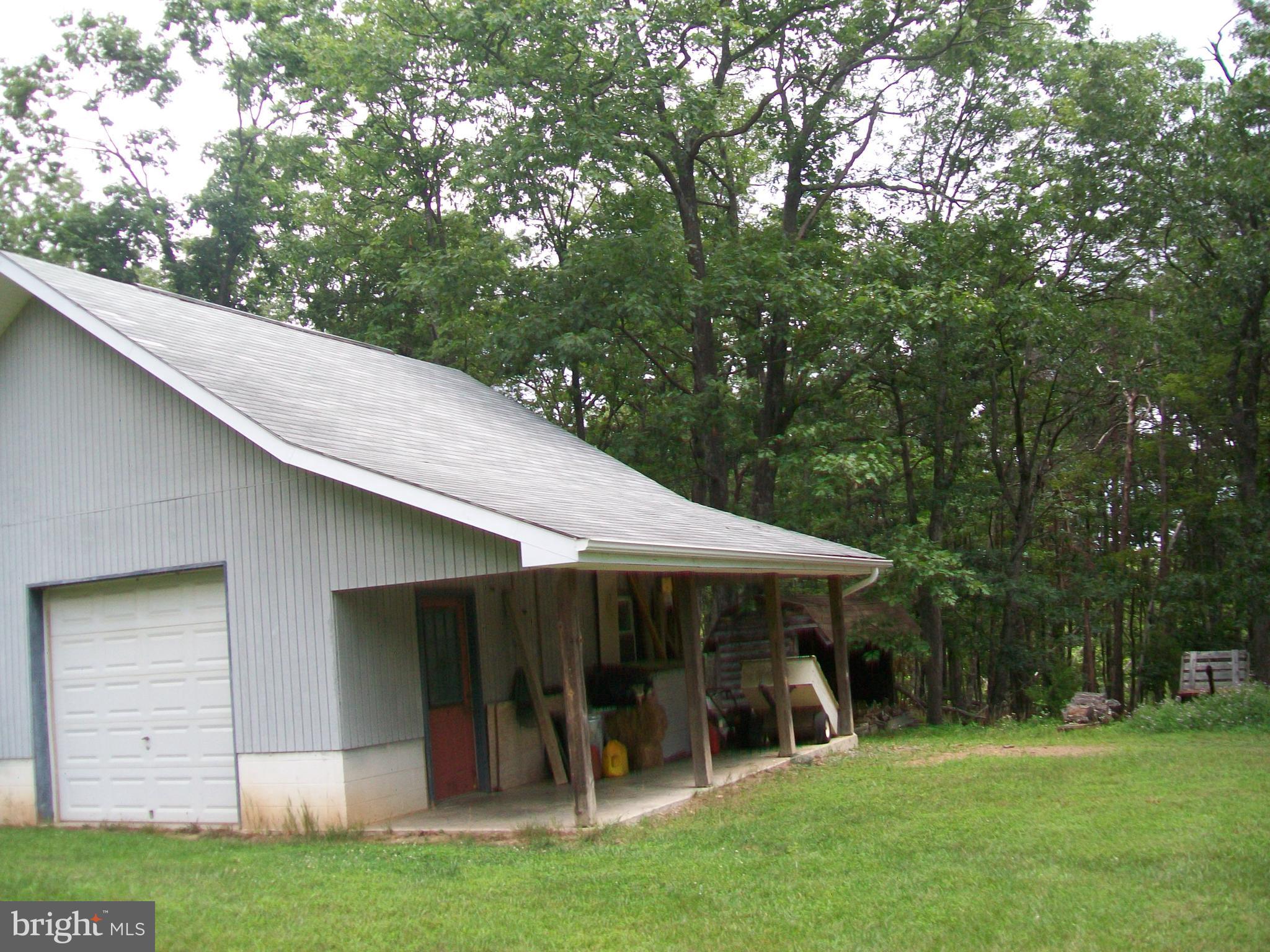 CABIN AT CAPON BRIDGE - Residential