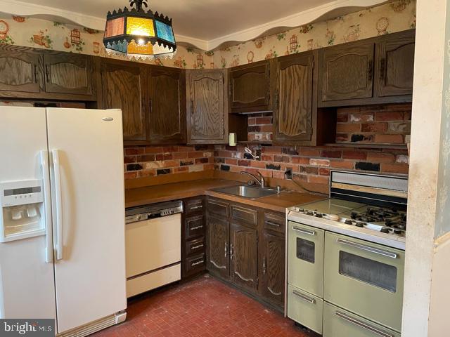 RANDOLPH HILLS - Residential