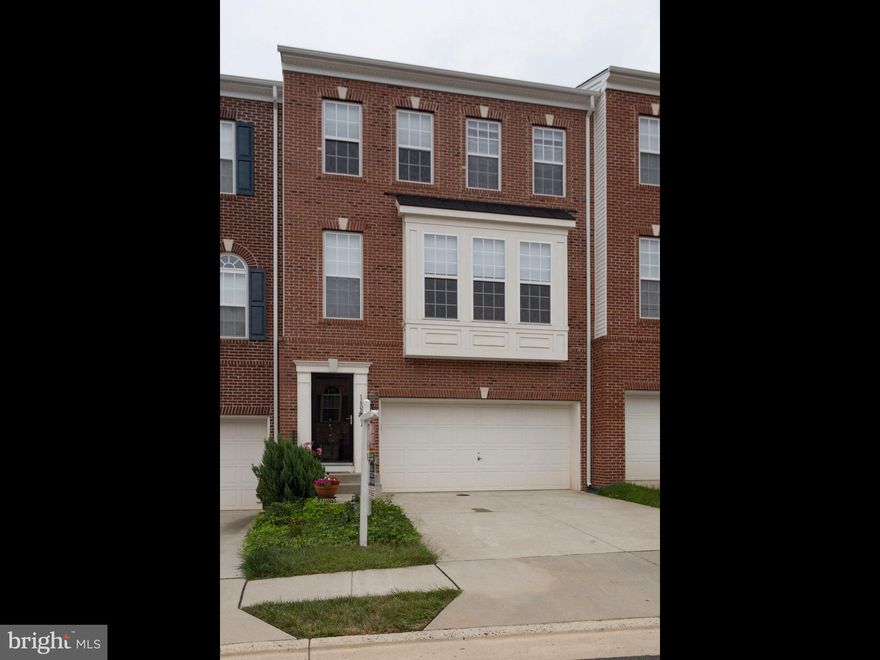 Beautiful, spacious brick townhome with 3 bedrooms, 2 full bathrooms, 2 half baths! Fully finished walk out basement, fully fenced yard, and two levels of outdoor entertaining. Open concept main level with formal dining, living room, large kitchen, breakfast/ eat-in area, and family room! Beautiful large windows provides natural light throughout the home. SS appliances, maple cabinets, and french doors lead to a large deck. Upper level boasts an expansive master bedroom, walk-in closet, en suite bathroom with soaking tub, walk-in shower, and double sinks. Two additional large bedrooms, hall bathroom with tub/shower combo, and spacious laundry room. Two car garage with ample parking. Enjoy community amenities such as pools, tot lots, walking trails, basketball courts, tennis courts, etc. This sought-after neighborhood is the perfect location for commuters (66, nearby commuter lot, and nearby VRE stations). Have fun exploring nearby shops, restaurants, and all the activities that Haymarket and Gainesville have to offer! Sorry no pets. Minimum income qualifications $114k/year. Two adults' incomes max considered for qualification. Good Credit Required. Tenant responsible for all utilities, minor interior and exterior maintenance, and renters insurance.