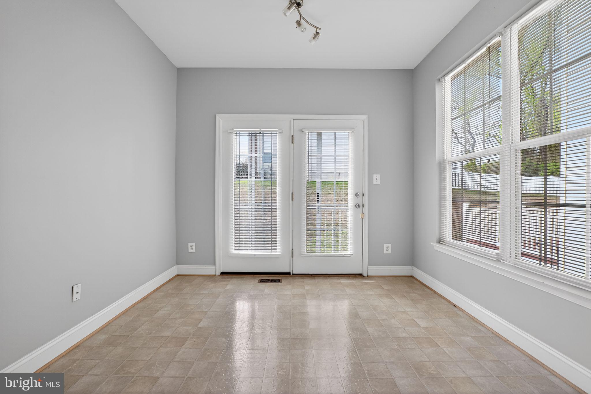 MONMOUTH MEADOWS - Residential